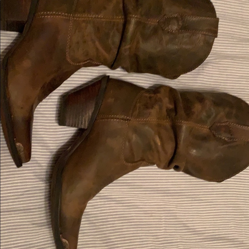Cowboy boots women